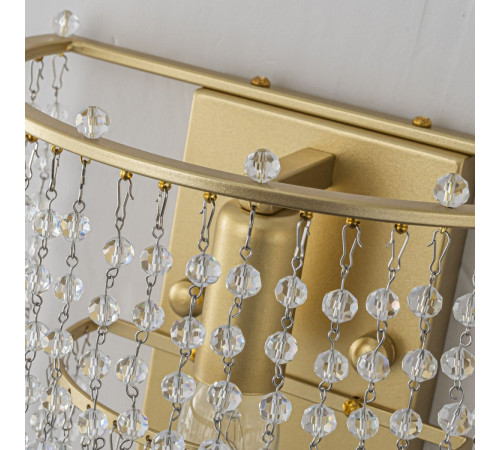 Настенный светильник Favourite Fringe 4762-1W