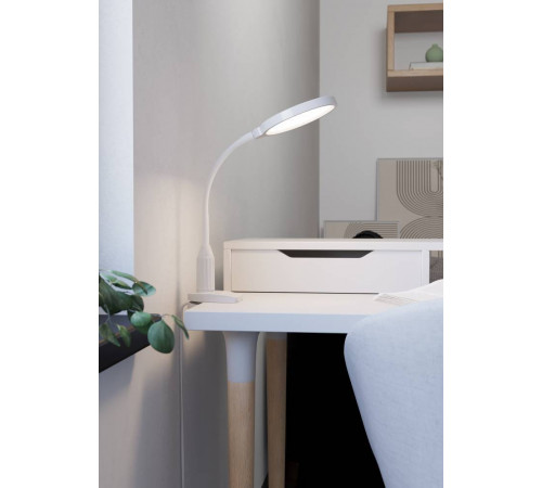 Настольная лампа Eglo Lauro 902177