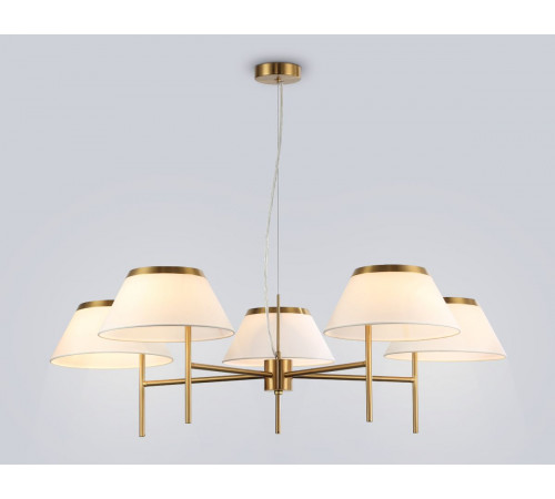 Подвесная люстра Ambrella Light High Light Classic LH72473