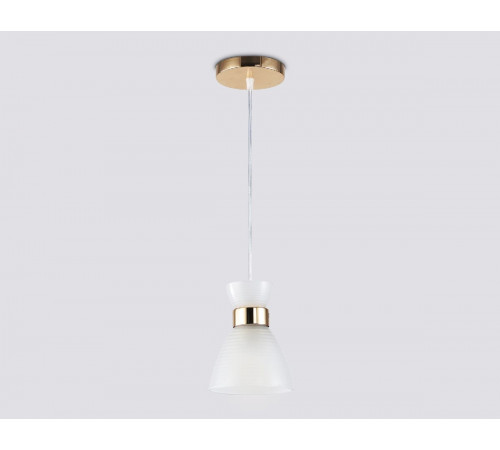 Подвесной светильник Ambrella Light Loft Traditional TR3401