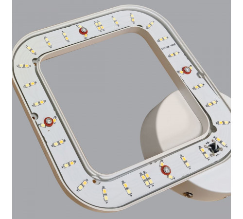 Потолочная люстра Reluce 09848-0.3-04A WH