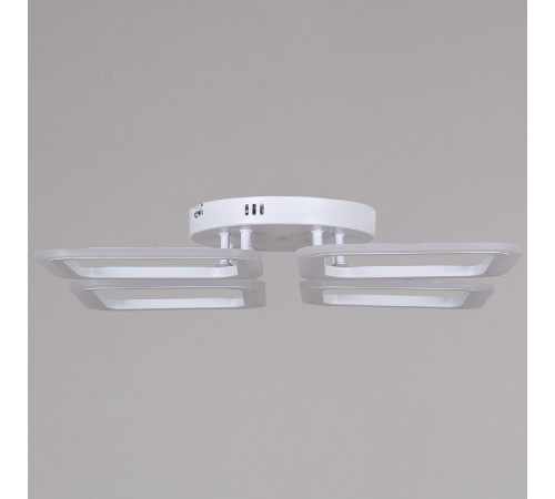 Потолочная люстра Reluce 05105-0.3-04 WH Потолочная люстра Reluce 05105-0.3-04 WH