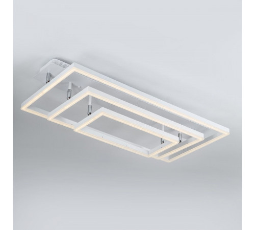 Потолочная люстра LED4U L11001-3CL WH Потолочная люстра LED4U L11001-3CL WH