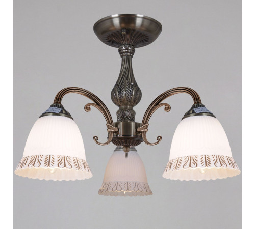 Потолочная люстра Reluce 99018-0.3-03