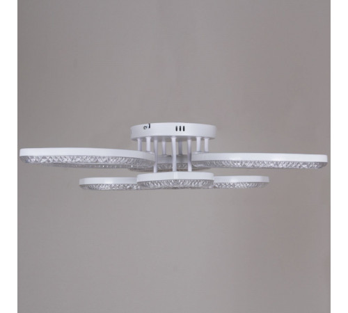 Потолочная люстра Reluce 28120-0.3-3+3C WH