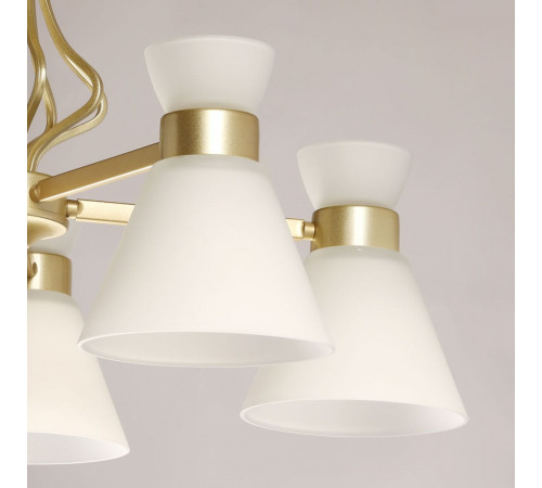 Потолочная люстра De Markt Дэла 635016005