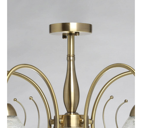 Потолочная люстра De Markt Блеск 315015005