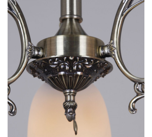 Потолочная люстра Reluce 70577-0.3-03