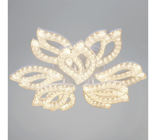 Потолочная люстра Reluce 39290-0.3-6+3 WH