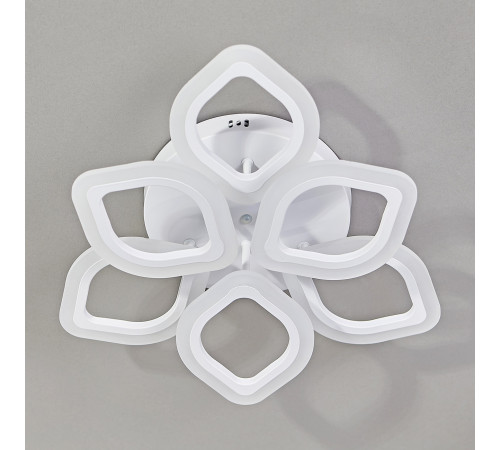 Потолочная светодиодная люстра Escada Ella 10212/6LED White Потолочная светодиодная люстра Escada Ella 10212/6LED White