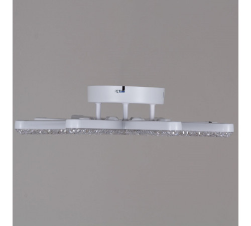 Потолочная люстра Reluce 72190-0.3-04 WH Потолочная люстра Reluce 72190-0.3-04 WH