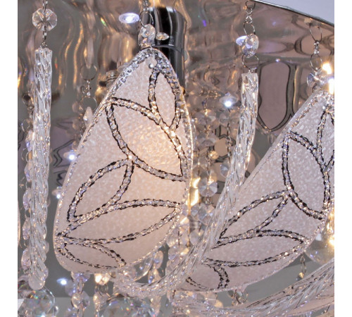 Потолочная люстра Reluce 55652-0.3-08