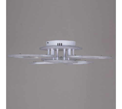 Потолочная люстра Reluce 09820-3.3-3+3A WH (RGB)