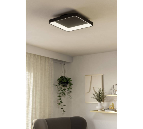 Потолочный светильник Eglo Loretello 901252