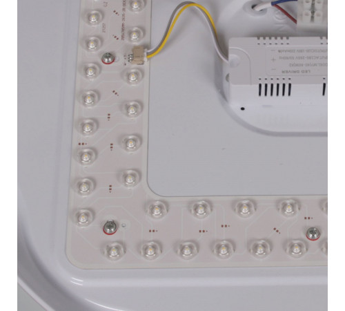 Светодиодные люстры и светильники Reluce 44516-0.5-500 WT