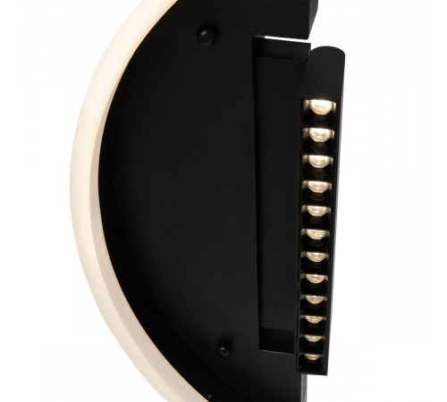 Потолочный светильник Freya Frame FR6084CL-L68B