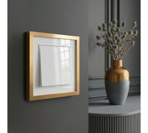 Рамка на 1 пост Baguette белый/золотистая латунь 4690389219665 W0012853 a072282