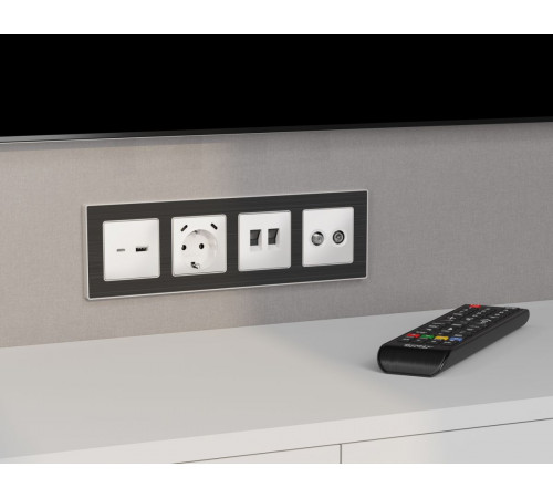 Лицевая панель Alfa (Белый матовый) для компьютерной/телефонной двойной розетки RJ-45/RJ-11 Quant Ambrella Volt AP1321