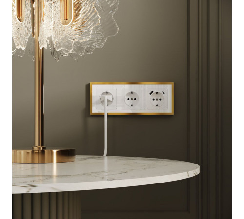 Рамка на 3 поста Baguette белый/золотистая латунь 4690389219689 W0032853 a072284