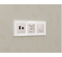 Комплект механизма электрической розетки 2USB С+C 20W Ambrella Volt MA210510 (быстрая зарядка) с/з на винтовых зажимах 16A-250V Alfa Жемчуг Quant