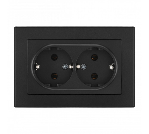 Розетка двойная с/з и шторками Arte Milano SET06-double-40-2 black Розетка двойная с/з и шторками Arte Milano SET06-double-40-2 black