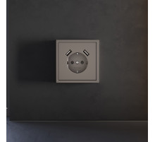 Накладка для розетки с заземлением и защитными шторками, с USB A+A Voltum S70 (капучино) VLS000914