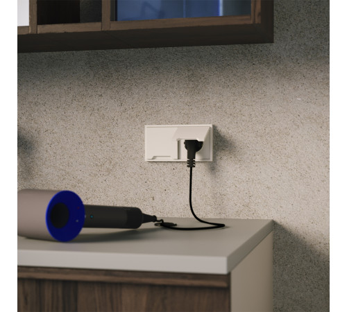 Накладка для розетки с заземлением, защитными шторками и крышкой Voltum S70 (хлопок) VLS000813