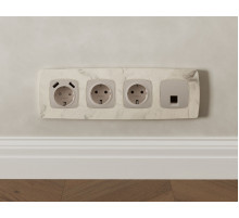 Комплект механизма компьютерной розетки Ambrella Volt RJ-45 (8P8C) CAT6A экранированной с автоматической защитной шторкой OMEGA MO372005 Серо-бежевый матовый QUANT (OP3720, VM185)