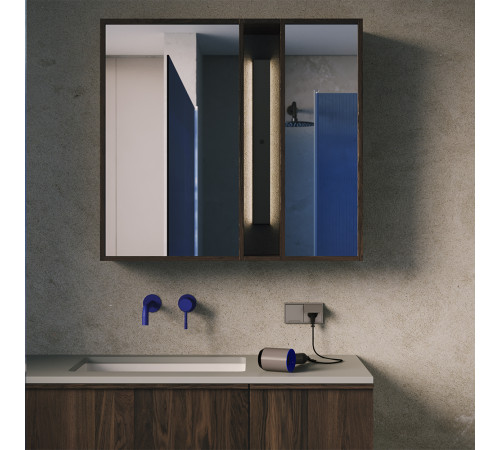 Накладка для розетки с заземлением, защитными шторками и крышкой Voltum S70 (капучино) VLS000814