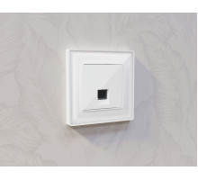 Комплект механизма компьютерной розетки RJ-45 экранированной с автоматической защитной шторкой Alfa Белый глянец Quant Ambrella Volt MA112005 (AP1120, VM185)