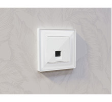 Комплект механизма компьютерной розетки RJ-45 экранированной с автоматической защитной шторкой Alfa Белый глянец Quant Ambrella Volt MA112005 (AP1120, VM185)