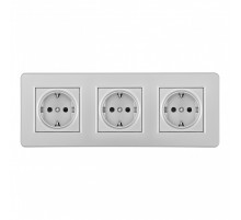 Розетка тройная (трехпостовая) с/з и шторками Arte Milano SET16-3-40-1x3 silver