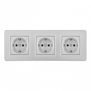 Розетка тройная (трехпостовая) с/з и шторками Arte Milano SET16-3-40-1x3 silver