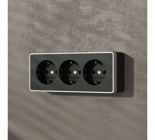 Розетка тройная с заземлением и шторками Werkel Gallant (черный с серебром) W5073134 4690389177200 a056944