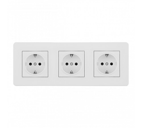 Розетка тройная (трехпостовая) с/з и шторками Arte Milano SET16-3-40-1x3 white Розетка тройная (трехпостовая) с/з и шторками Arte Milano SET16-3-40-1x3 white