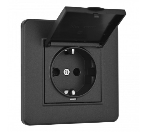 Комплект розетки с/з и шторками, защитной крышкой и рамкой Arte Milano SET16-1-41-1 black Комплект розетки с/з и шторками, защитной крышкой и рамкой Arte Milano SET16-1-41-1 black