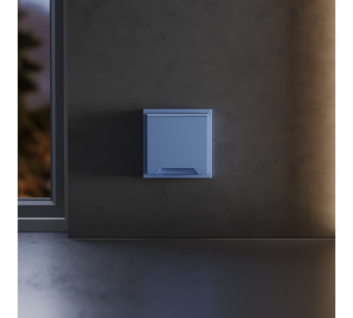 Накладка для розетки с заземлением, защитными шторками и крышкой Voltum S70 (деним) VLS000815