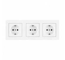 Розетка тройная (трехпостовая) с/з и шторками Arte Milano SET06-3-40-1x3 white
