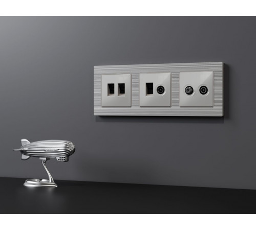 Комплект механизма розетки компьютерной + TV оконечной RJ-45 с автоматической защитной шторкой Alfa Серебро глянец Quant Ambrella Volt MA412510 (AP4125, VM195) Комплект механизма розетки компьютерной + TV оконечной RJ-45 с автоматической защитной шторкой Alfa Серебро глянец Quant Ambrella Volt MA412510 (AP4125, VM195)
