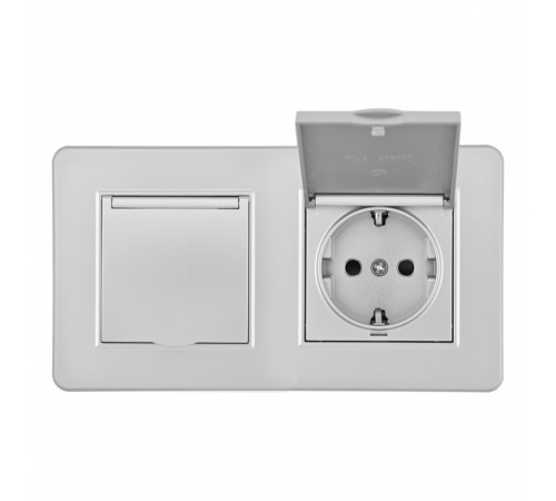 Розетка Arte Milano SET16-2-41-1x2 silver Розетка Arte Milano SET16-2-41-1x2 silver