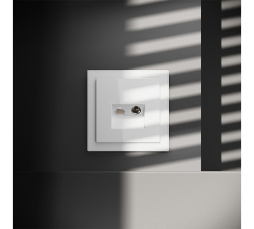 Розетка телевизионная встраиваемая Voltum S70 TV+RJ45 кат. 6, (белый глянцевый) VLS060701