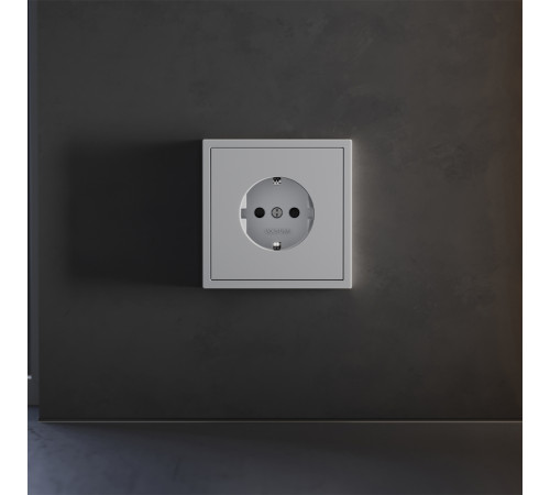 Накладка для розетки с заземлением и защитными шторками Voltum S70 (серый) VLS000716
