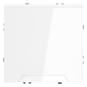 Розетка с защитными шторками и крышкой Voltum S70 VLS040301