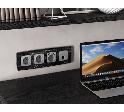 Комплект механизма компьютерной розетки Ambrella Volt RJ-45 (8P8C) CAT6A экранированной с автоматической защитной шторкой OMEGA MO512005 Сталь матовый QUANT (OP5120, VM185)