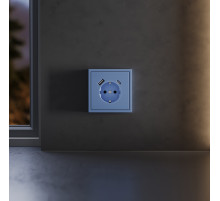 Накладка для розетки с заземлением и защитными шторками, с USB A+C Voltum S70 (деним) VLS001015