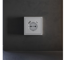 Накладка для розетки с заземлением и защитными шторками, с USB A+C Voltum S70 (серый) VLS001016