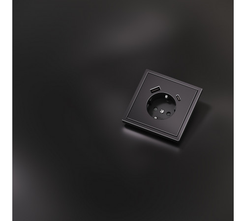 Накладка для розетки с заземлением и защитными шторками с USB A+C S70 Metal (антрацит) Voltum VLSM001012