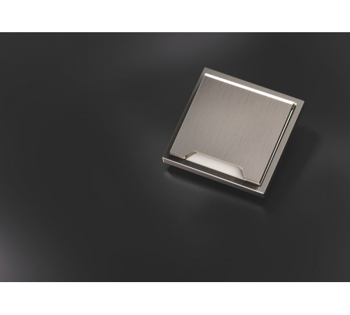 Накладка для розетки с заземлением защитными шторками и крышкой S70 Metal (никель) Voltum VLSM000811