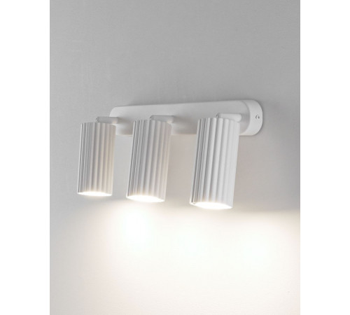 Спот Moderli Cora V11776-3C