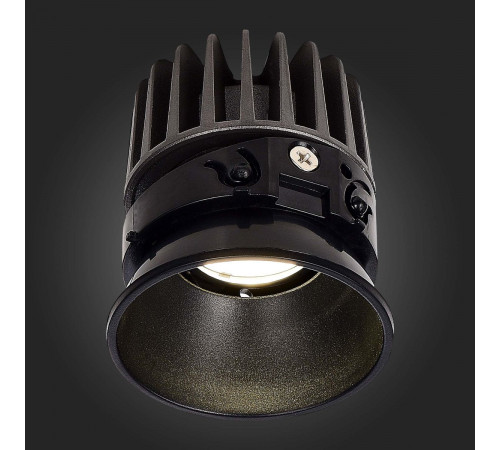 Светодиодный модуль ST Luce Shift 7W 3000K 560Lm Ra90 IP20  ST851.438.07.1